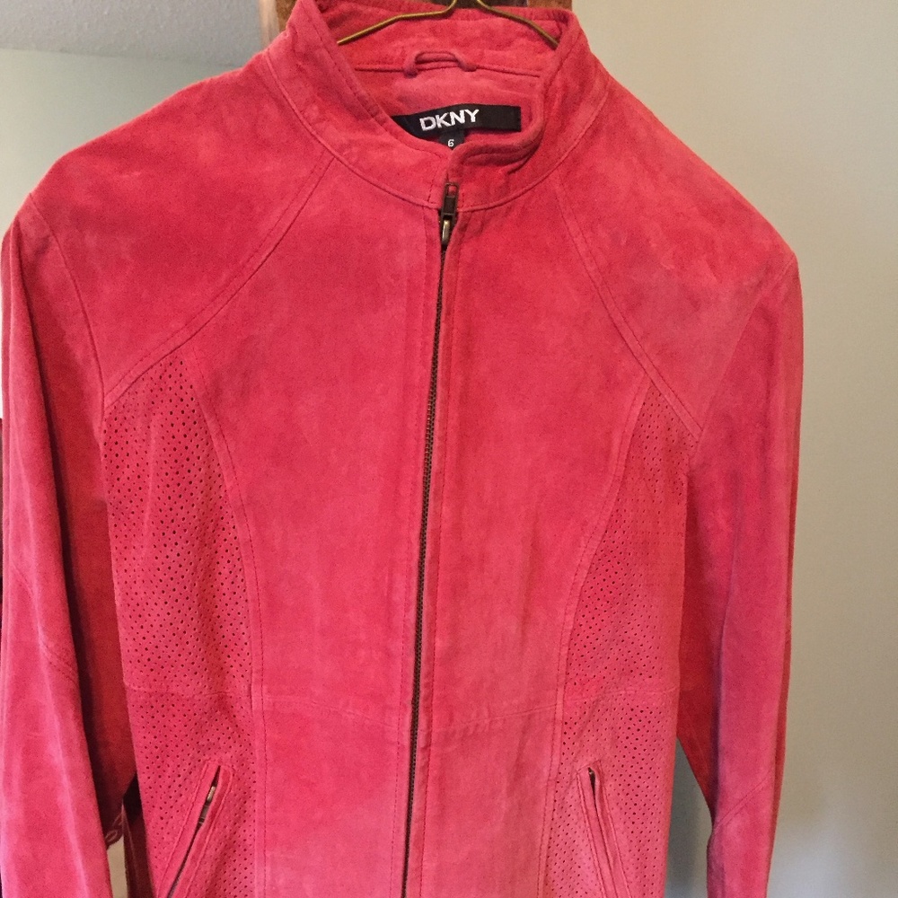 DKNY rose suede jacket, sz. 6, EUC, unlined.